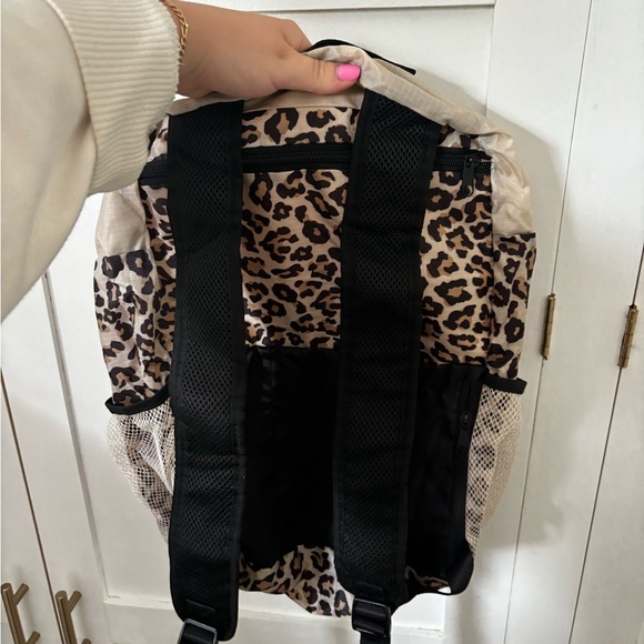 APL Cheetah Print backpack - Picture 2 of 3
